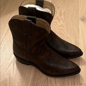 Frye Rich Brown Western Boots